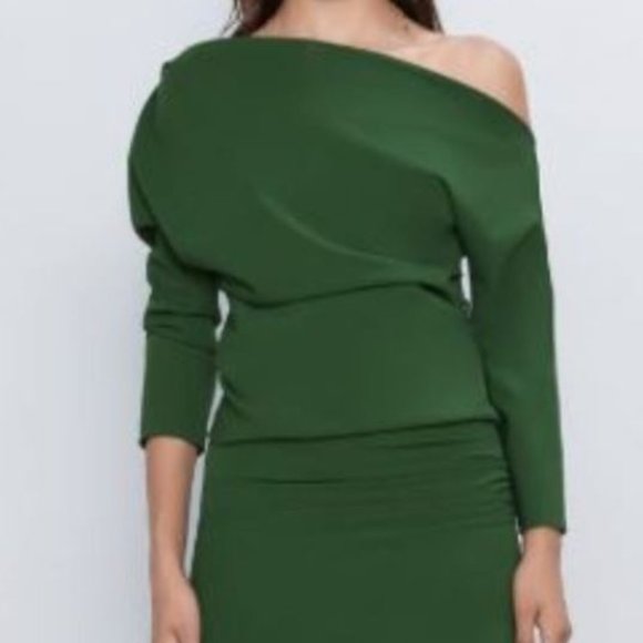 zara ruched sleeve top